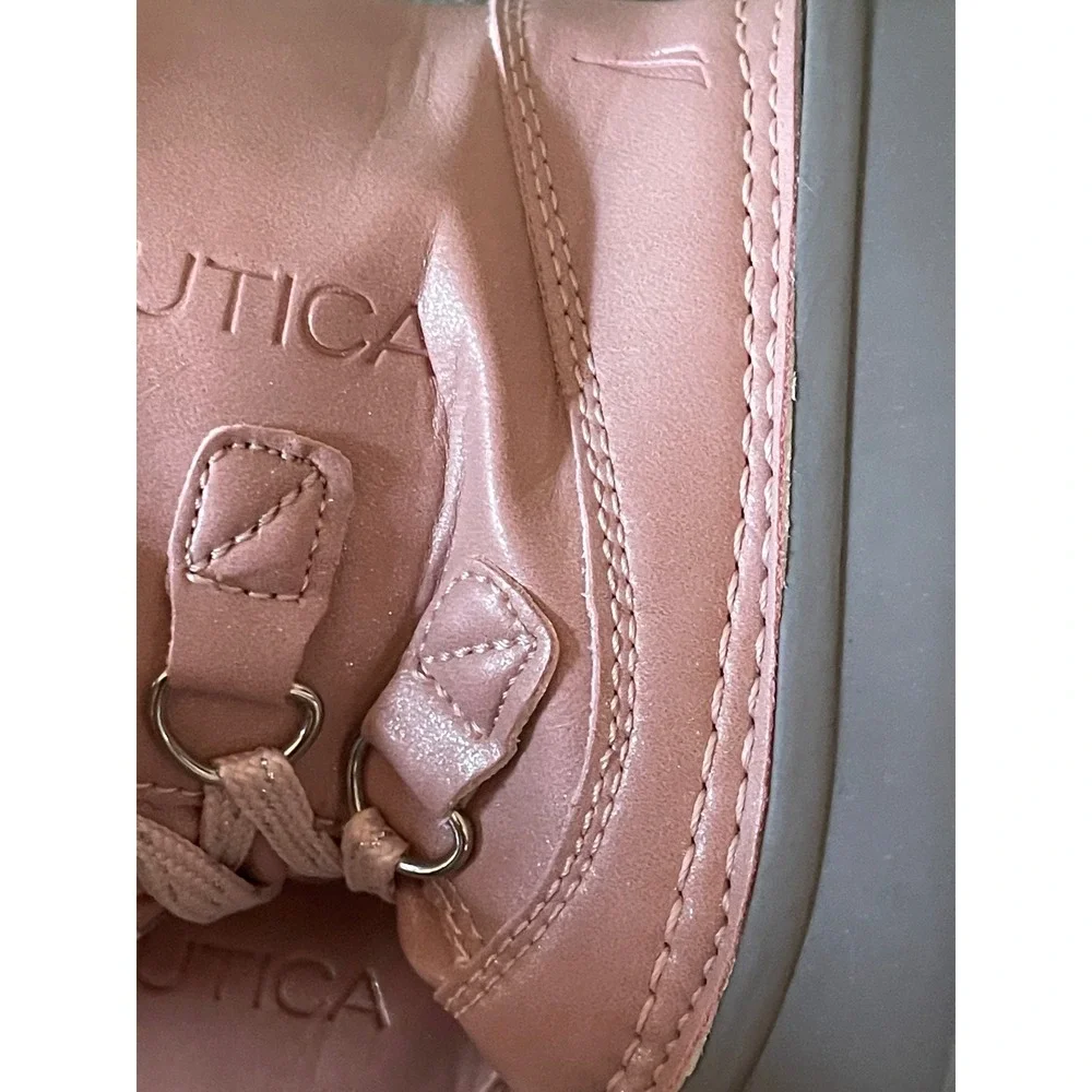 Nautica Ayce Girls Snow Boots Pink Upper Paired Durable Grey Shell Size 11 New